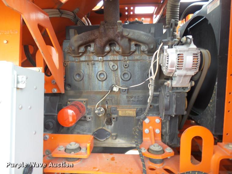 image for item AV9761 2006 Snorkel TB60 boom lift