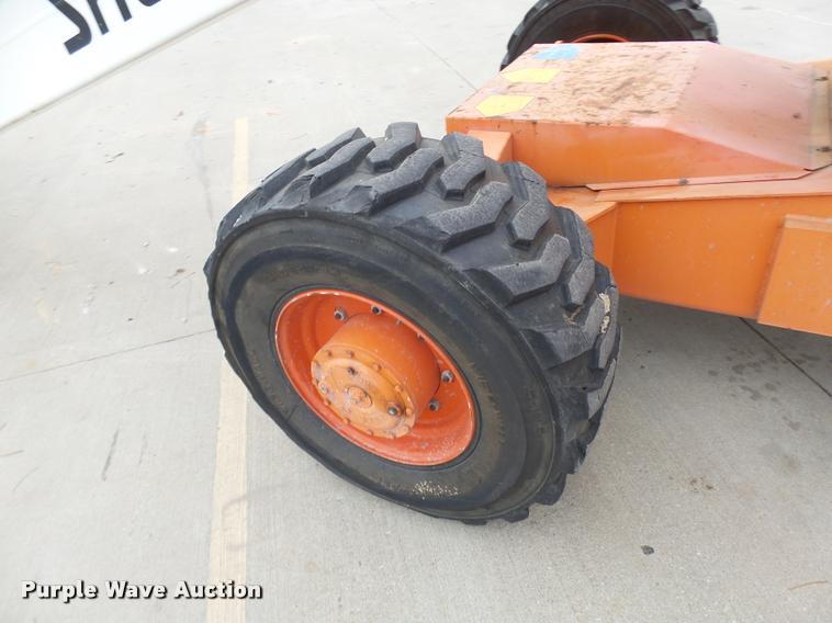 image for item AV9761 2006 Snorkel TB60 boom lift