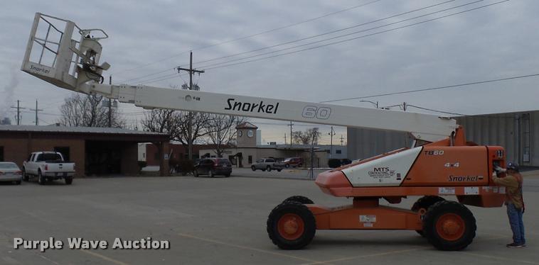 image for item AV9761 2006 Snorkel TB60 boom lift