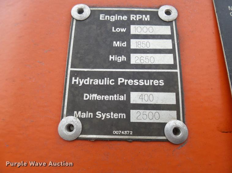 image for item AV9763 2006 Snorkel TB60 boom lift