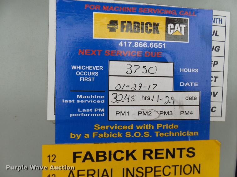 image for item AV9763 2006 Snorkel TB60 boom lift