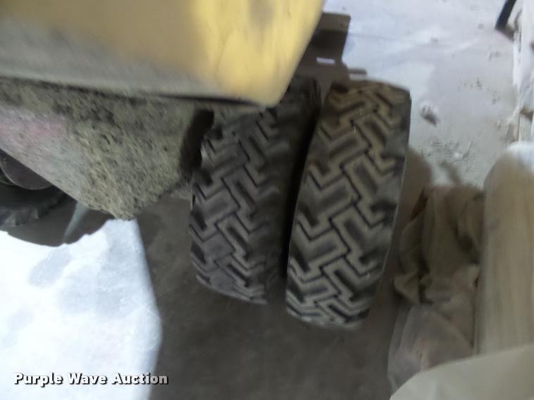 image for item AV9764 Whiteman concrete buggy