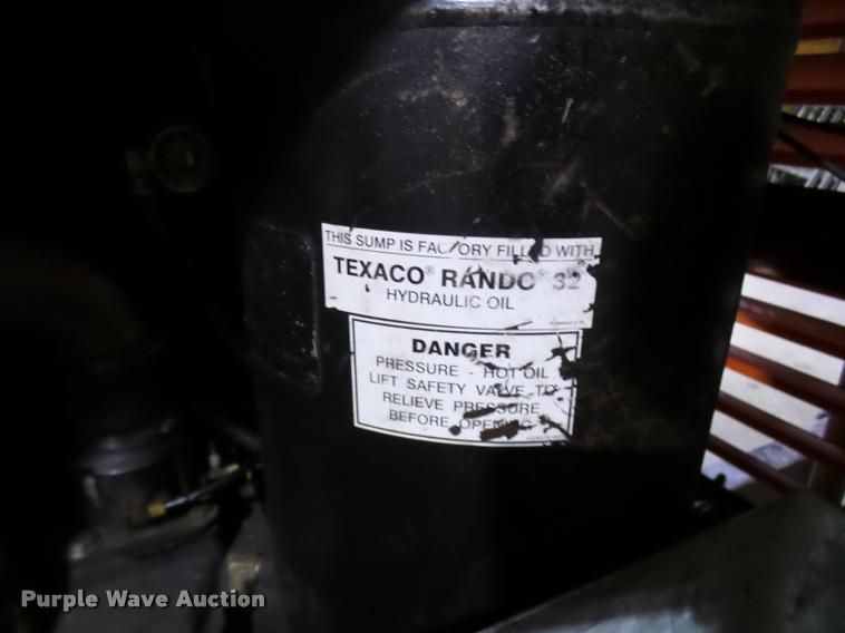 image for item AV9765 Sullivan Palatek air compressor