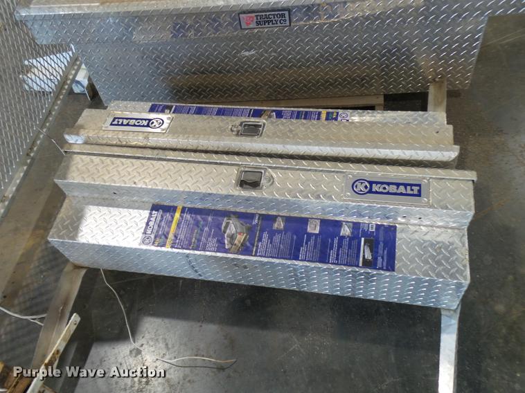 image for item AV9771 Automotive parts and accessories