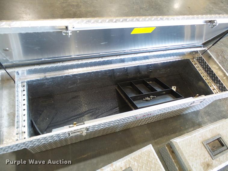 image for item AV9772 (3) GMC factory toolboxes