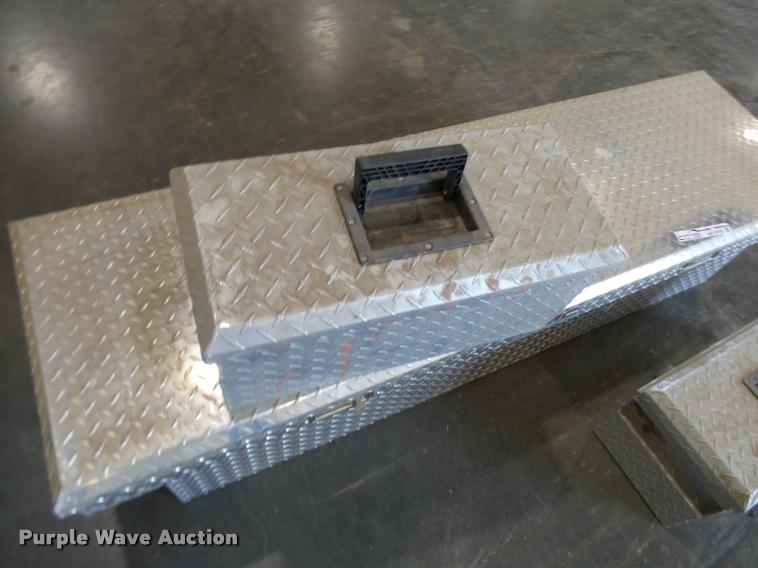 image for item AV9772 (3) GMC factory toolboxes