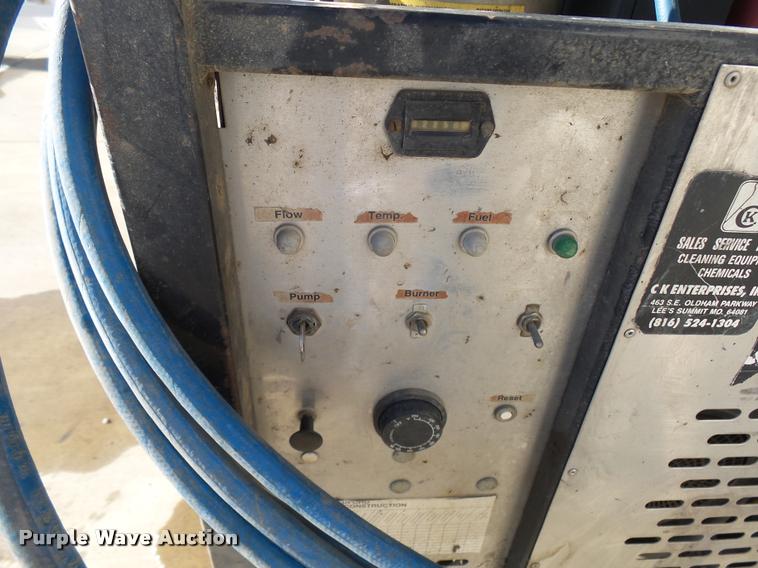 image for item AV9776 Aaladin pressure washer