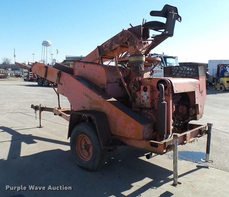 image for item AV9778 Finn MSD-23 straw blower