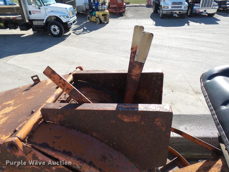 image for item AV9778 Finn MSD-23 straw blower