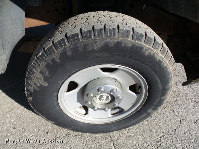 image for item AV9781 2006 Ford F250 Super Duty SuperCab pickup truck