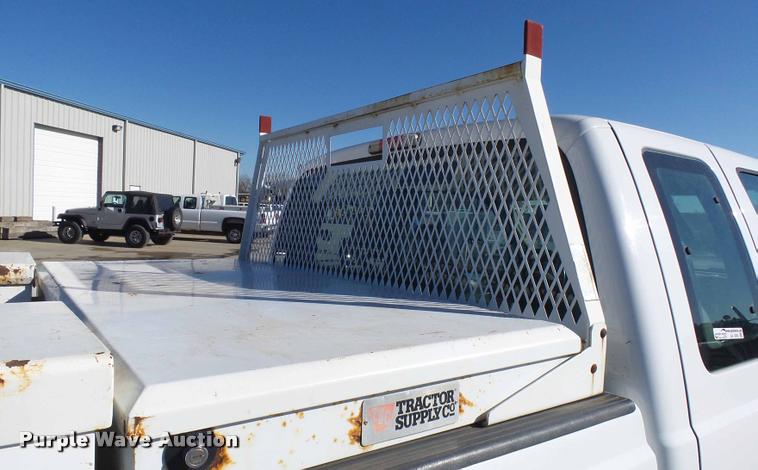 image for item AV9781 2006 Ford F250 Super Duty SuperCab pickup truck