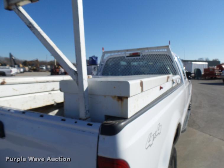 image for item AV9781 2006 Ford F250 Super Duty SuperCab pickup truck