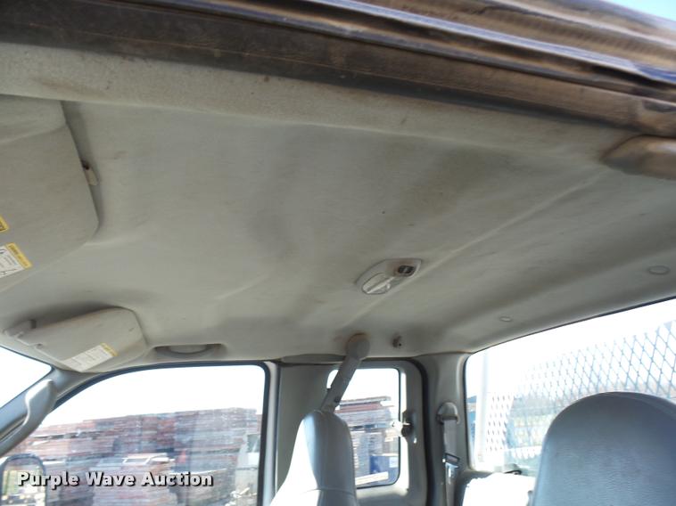 image for item AV9781 2006 Ford F250 Super Duty SuperCab pickup truck