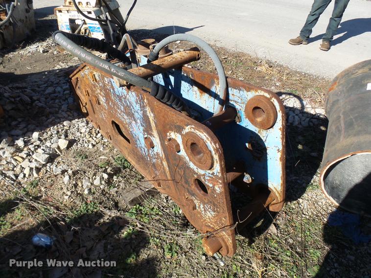 image for item AV9785 Okada BKVA 310 breaker