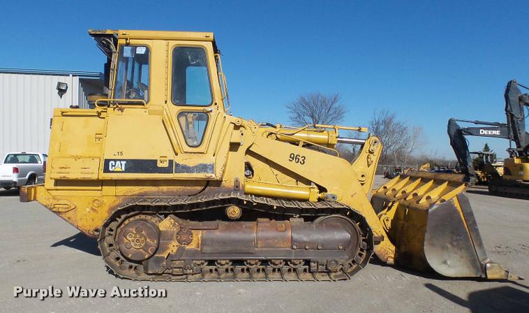 image for item AV9786 1991 Caterpillar 963 track loader