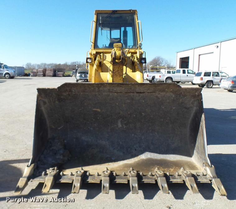 image for item AV9786 1991 Caterpillar 963 track loader