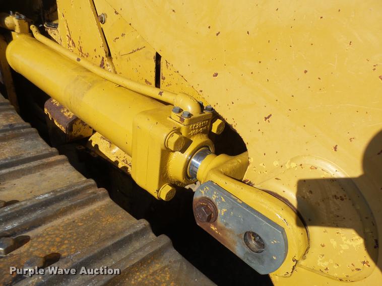 image for item AV9786 1991 Caterpillar 963 track loader