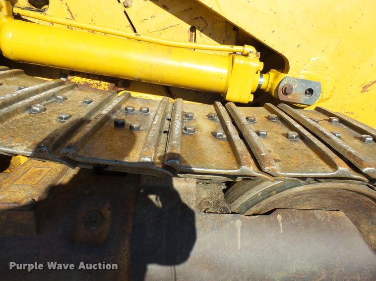 image for item AV9786 1991 Caterpillar 963 track loader