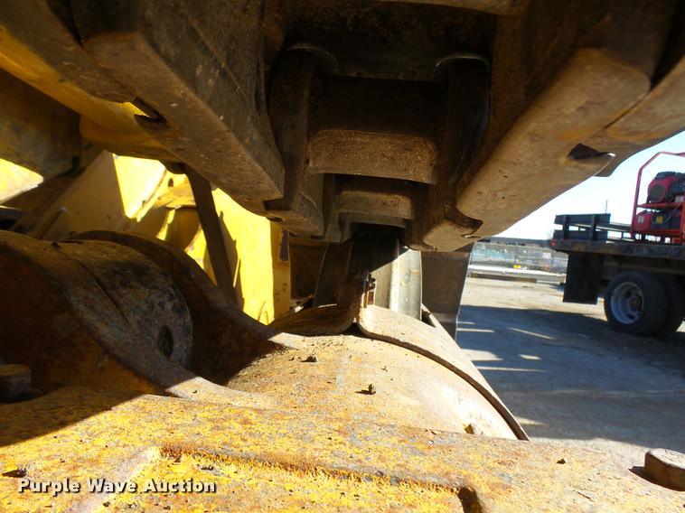 image for item AV9786 1991 Caterpillar 963 track loader