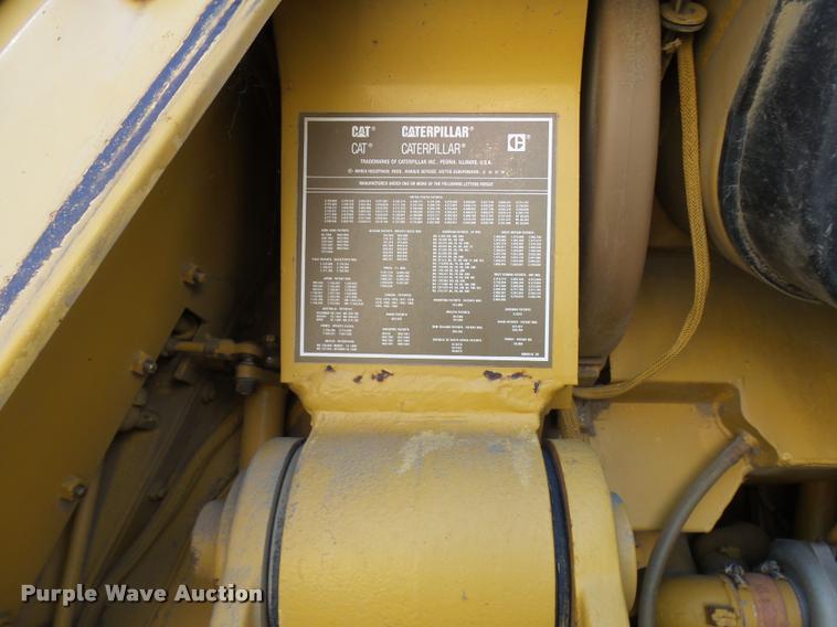 image for item AV9786 1991 Caterpillar 963 track loader