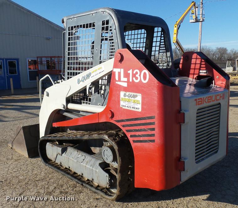 image for item AV9825 2005 Takeuchi TL130 skid steer