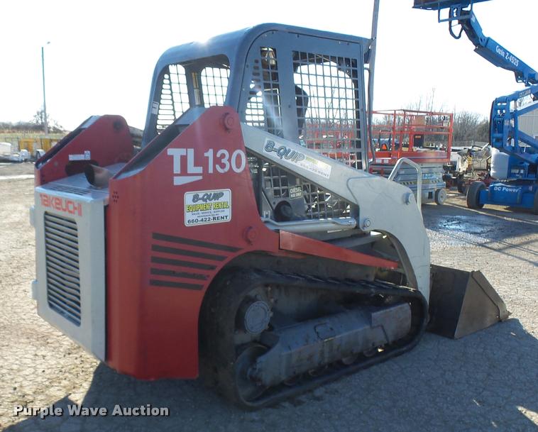 image for item AV9825 2005 Takeuchi TL130 skid steer