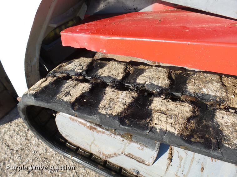 image for item AV9825 2005 Takeuchi TL130 skid steer