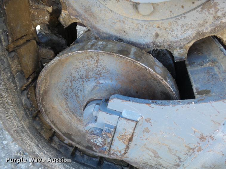 image for item AV9825 2005 Takeuchi TL130 skid steer