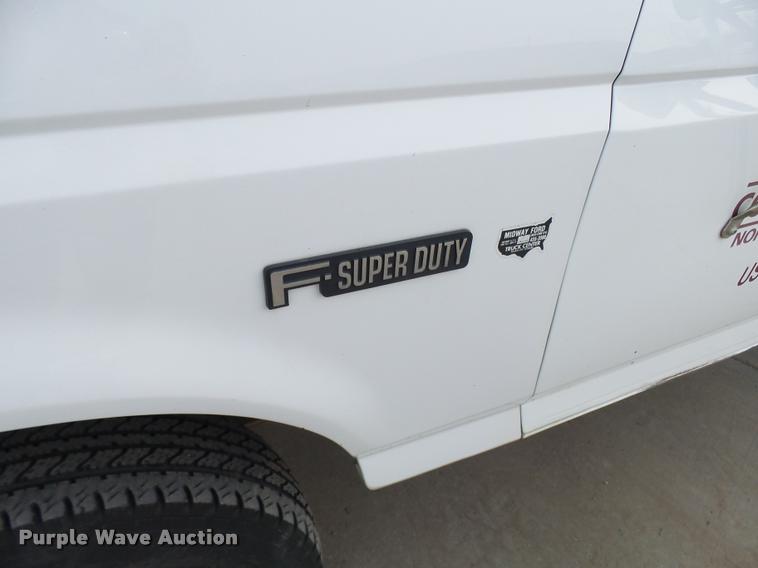 image for item AV9826 1996 Ford F450 Super Duty dump flatbed truck