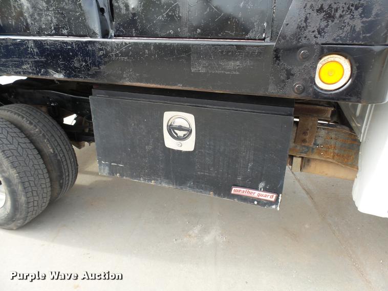 image for item AV9826 1996 Ford F450 Super Duty dump flatbed truck