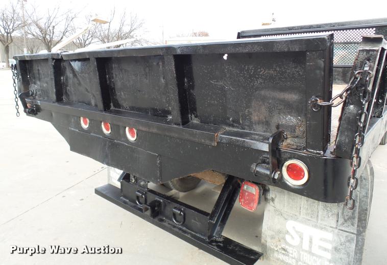 image for item AV9826 1996 Ford F450 Super Duty dump flatbed truck