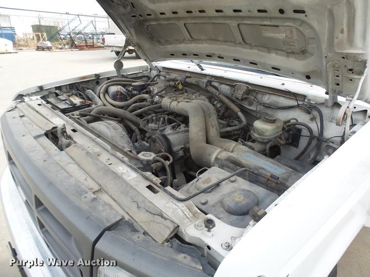 image for item AV9826 1996 Ford F450 Super Duty dump flatbed truck