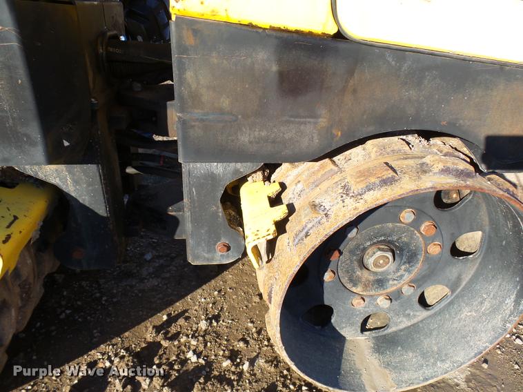 image for item AV9859 Wacker RT82-SC vibratory padfoot compactor