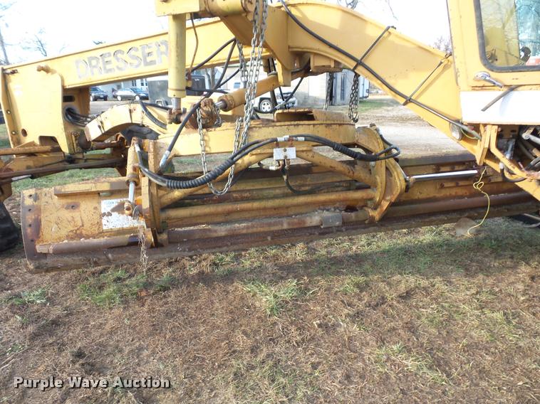 image for item AX9042 Dresser A560E motor grader