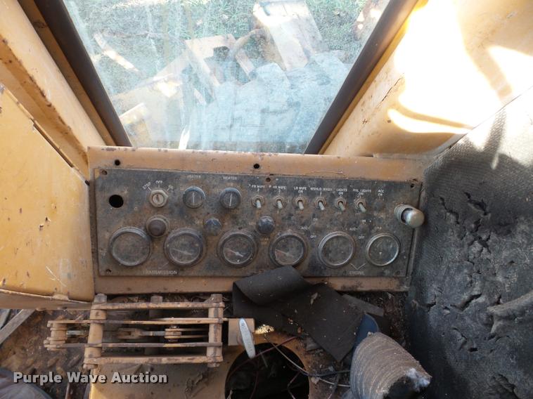 image for item AX9042 Dresser A560E motor grader