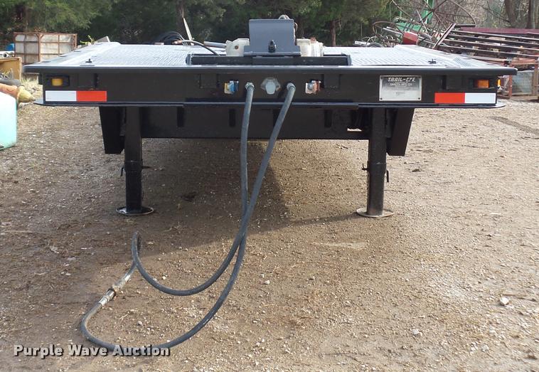 image for item AX9054 1980 Trail-Eze 5542-1200 equipment trailer