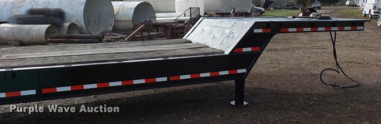 image for item AX9054 1980 Trail-Eze 5542-1200 equipment trailer
