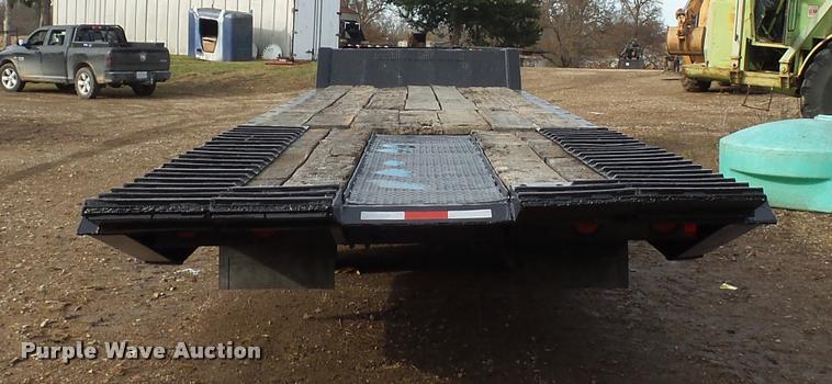 image for item AX9054 1980 Trail-Eze 5542-1200 equipment trailer