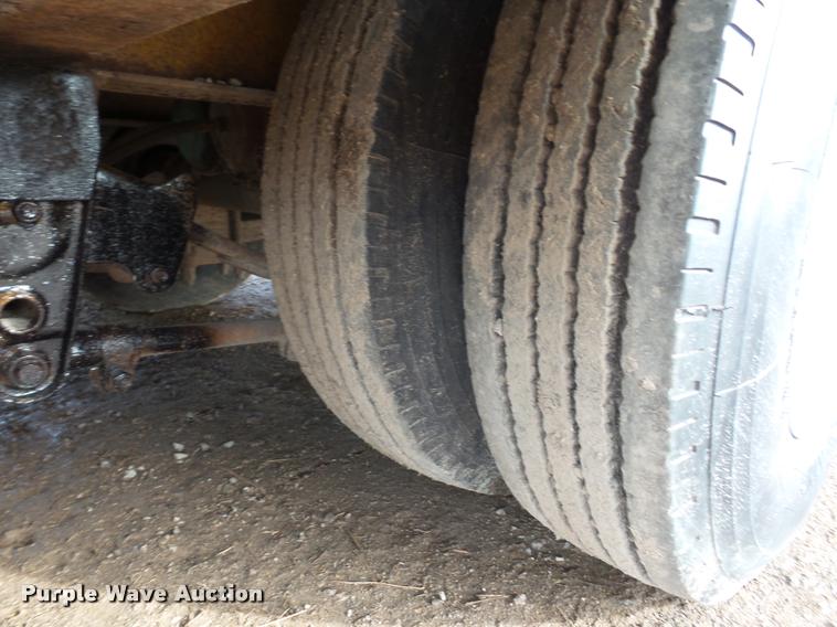 image for item AX9054 1980 Trail-Eze 5542-1200 equipment trailer