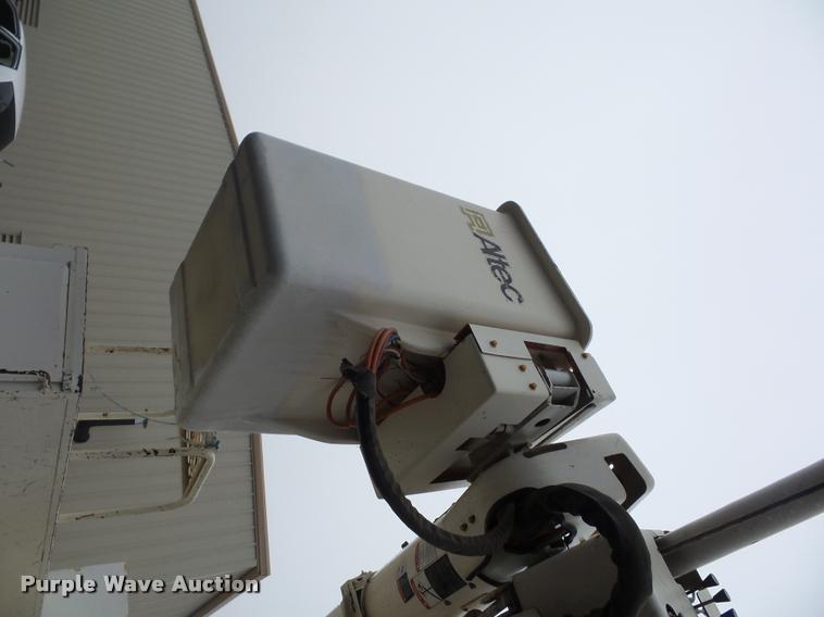 image for item BG9530 1997 Ford F800 Super Duty bucket truck