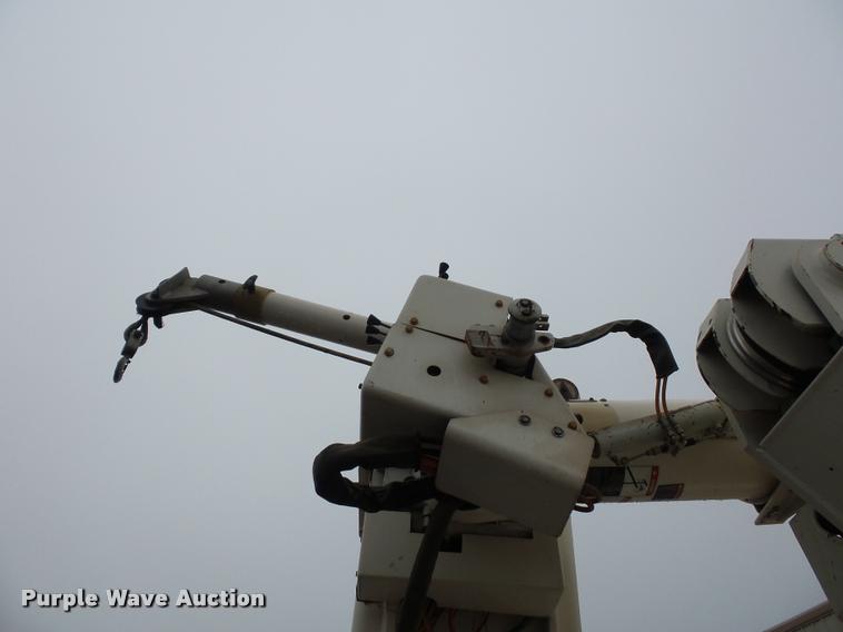 image for item BG9530 1997 Ford F800 Super Duty bucket truck