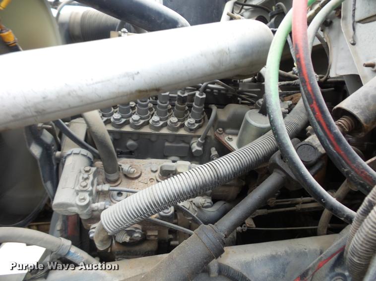 image for item BG9530 1997 Ford F800 Super Duty bucket truck