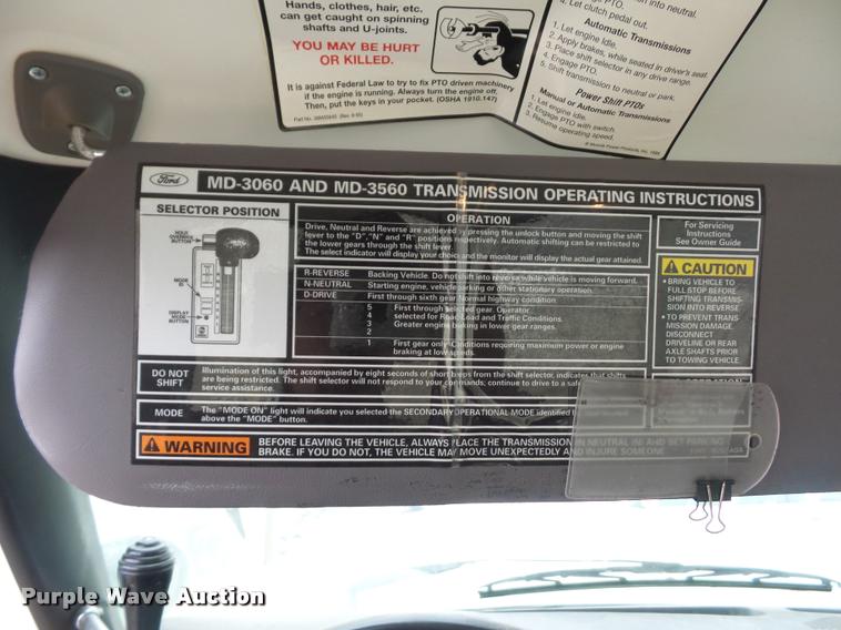 image for item BG9530 1997 Ford F800 Super Duty bucket truck