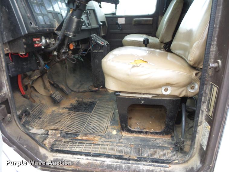 image for item BG9535 1990 International 4600 dump truck