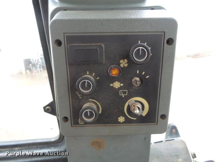 image for item BG9536 1998 Case 580L backhoe