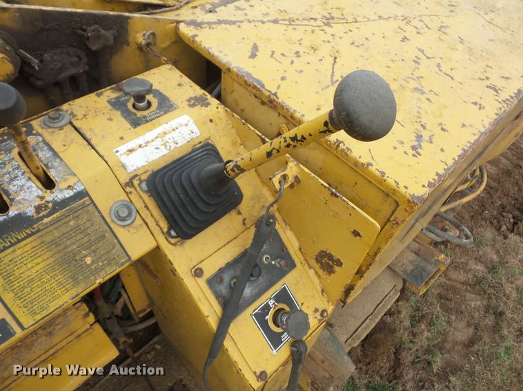 image for item BG9543 1990 Vermeer T-800-HT trencher