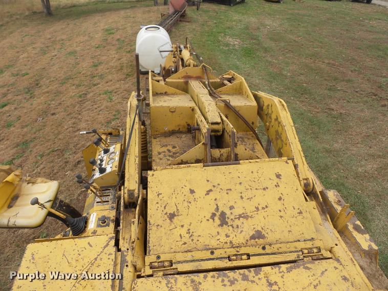 image for item BG9543 1990 Vermeer T-800-HT trencher