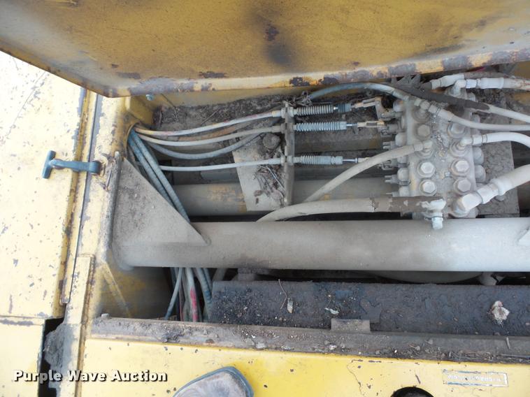 image for item BG9543 1990 Vermeer T-800-HT trencher