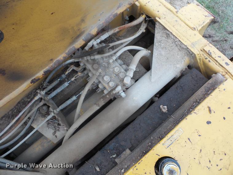 image for item BG9543 1990 Vermeer T-800-HT trencher