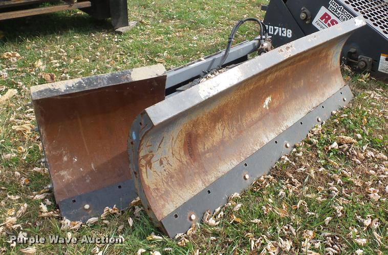 image for item BG9547 Thomas Equipment U-2039 skid steer snow plow